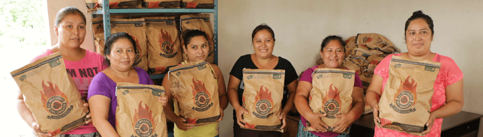 Presentan organizaciones mayas una plataforma de comercialización de productos comunitarios